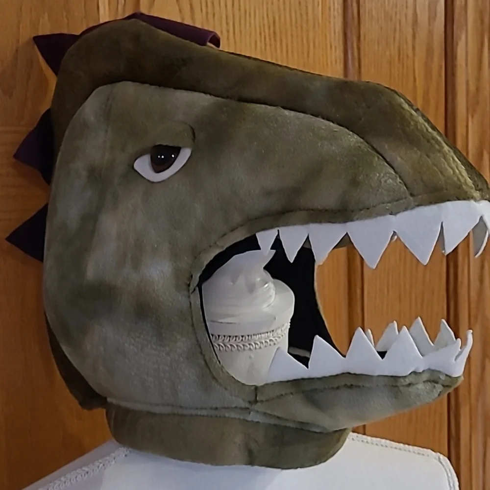 Dinosaur Or Dragon Costume Child XS 4/6?